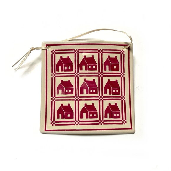 Vintage Quilt Ornament - Picture 1 of 3